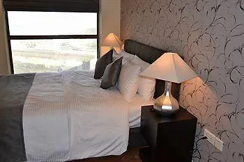 Vacation Holiday Homes - Jumeirah Beach Residences Dubai 2*,