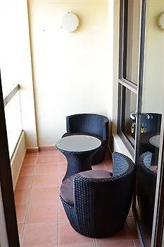 Vacation Holiday Homes - Jumeirah Beach Residences Dubai 2*,