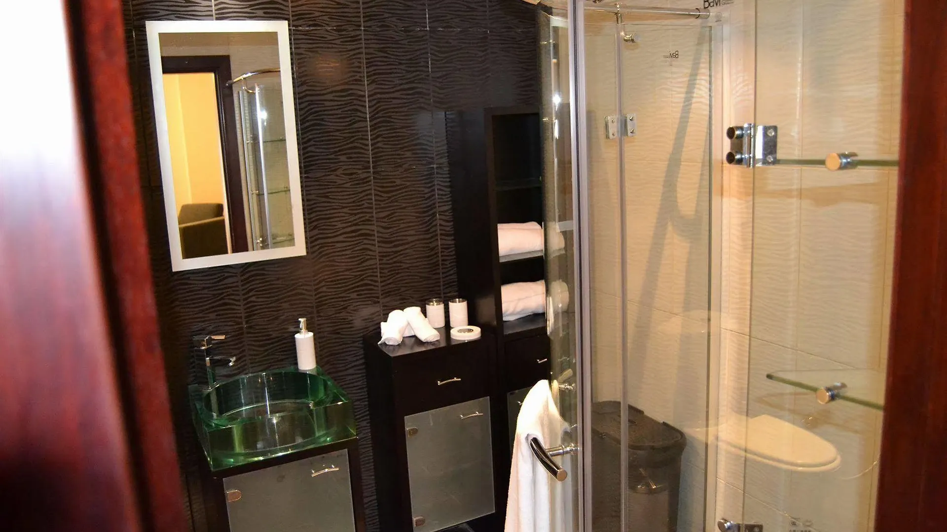 Vacation Holiday Homes - Jumeirah Beach Residences Dubai 2*,
